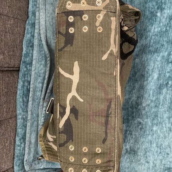 Camouflage Women’s Baby Bag - Picture 3 of 7